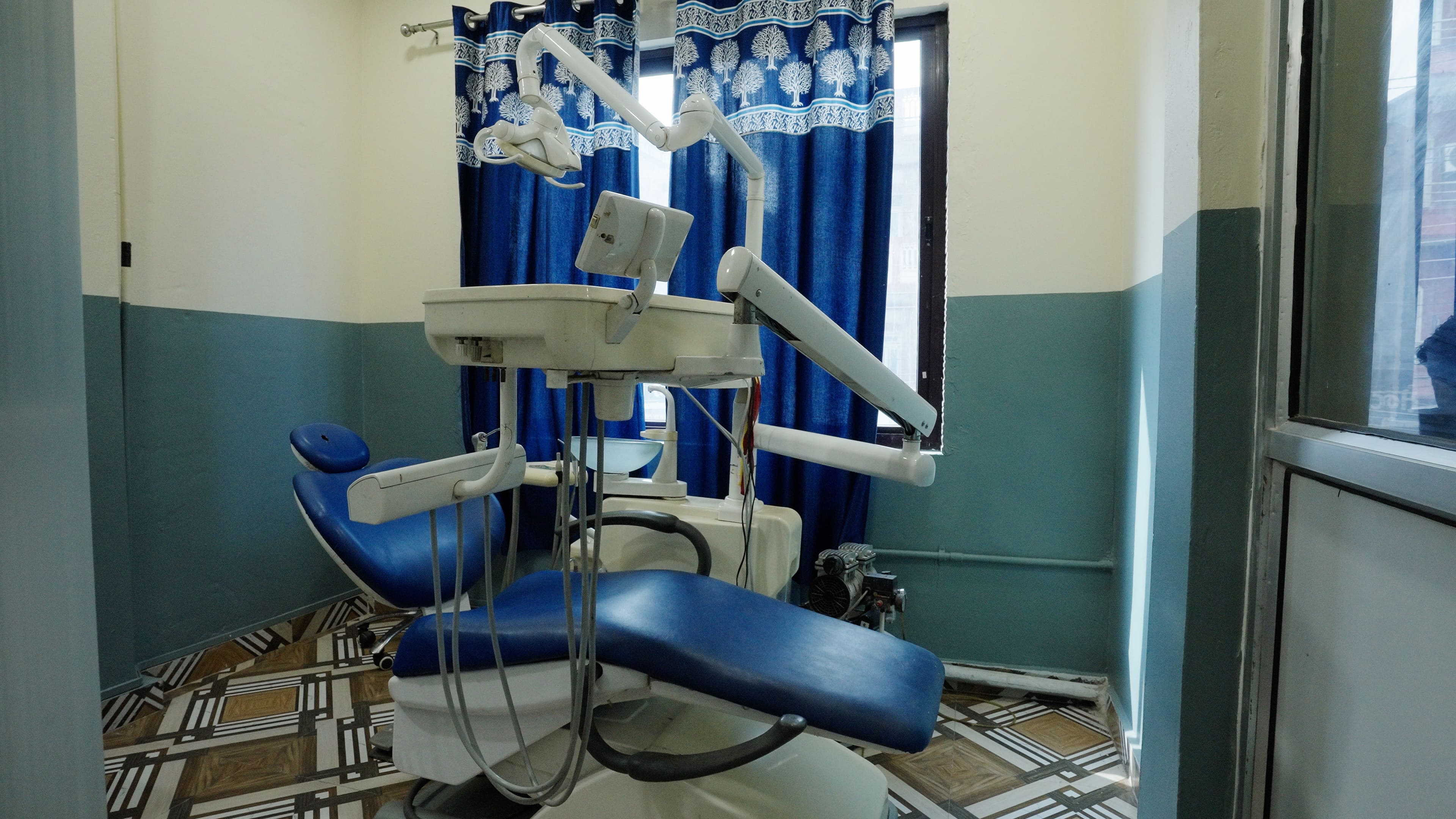 Dental specialist